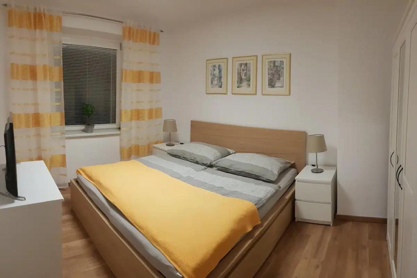 Top Appartement Fuer Business-Wohnen-Urlaub Wiener Neustadt Exterior foto